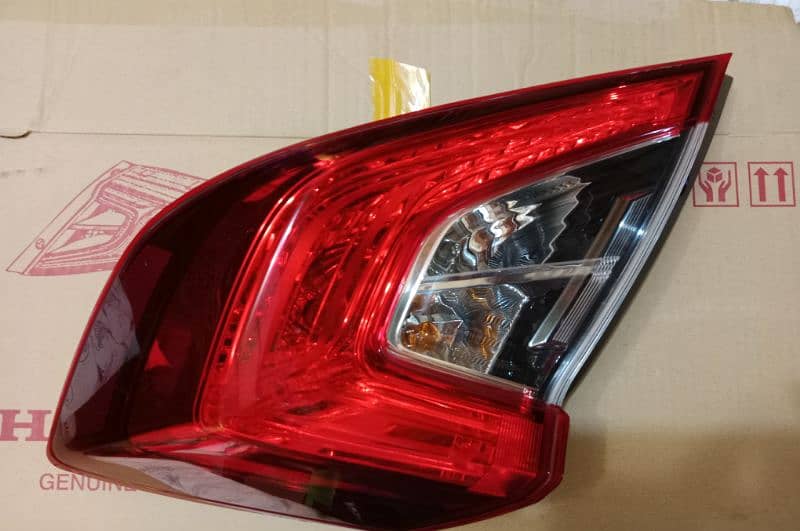 Honda Civic Tail Light (R) 2021/2022 For Urgent Sale 1