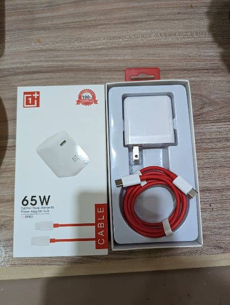 Oneplus Fast Charger Brand New Condition Just One time Use kiya hai 1