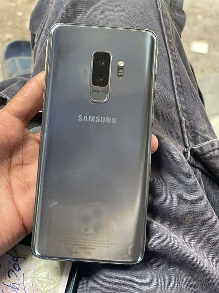 Samsung galaxy S9 plus 0