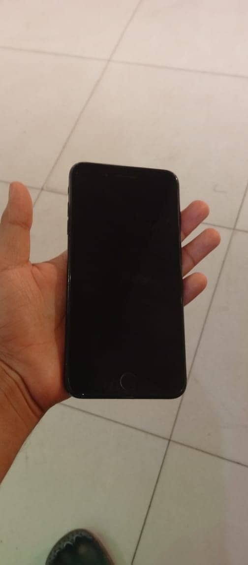 iPhone 7plus pta approve 256gb all ok fingerprint ok 0