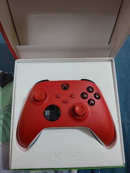 XBOX CONTROLLER PULSE RED 1