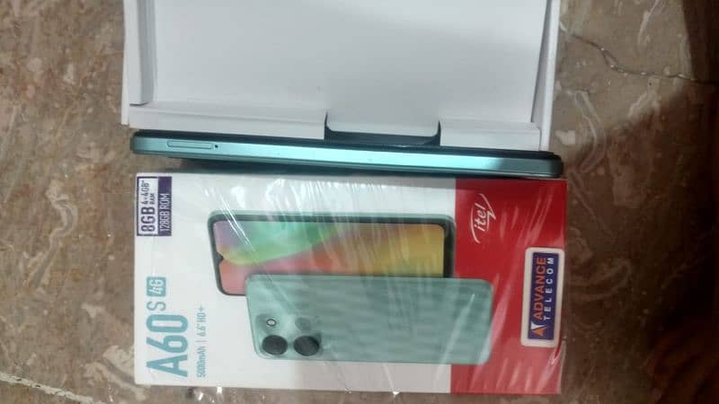 mobile phone for sale model No. itel A60 3