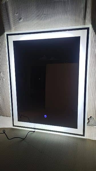 SMART TOUCH LED MIRROR 4