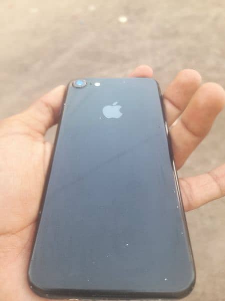 iphone 7 black colour pata approved 128 gb 3