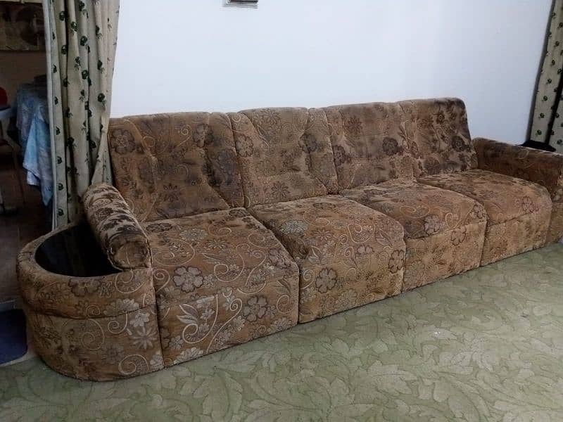 Sofa set 0