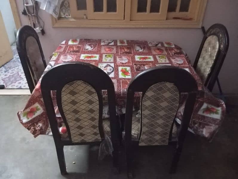 wooden dining Table with 4 Chairs 0