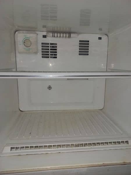 LG CoolMax Green (Non Frost) Refrigerator 1