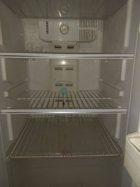 LG CoolMax Green (Non Frost) Refrigerator 6