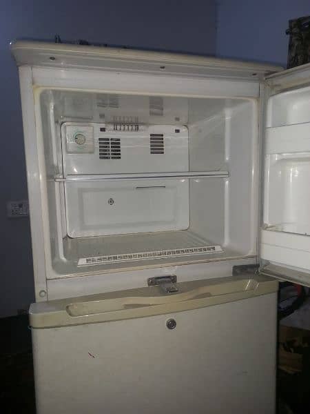 LG CoolMax Green (Non Frost) Refrigerator 7