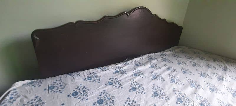 Bed (Sheesham) Queen Size with Foam 2