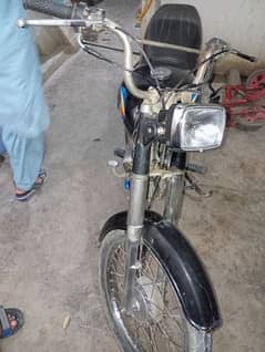 my bike urjant sell need a cash my NBR 03470242151 is NBR call kary
