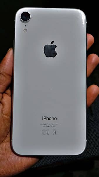 iPhone Xr 3
