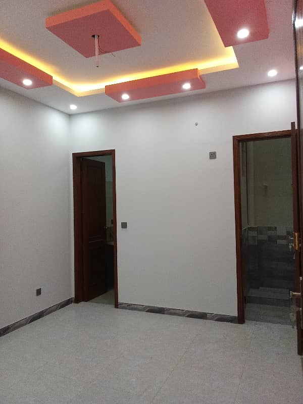 BRAND NEW SINGLE STOREY 
HOUSE FOR SALE 120 SQYD 10