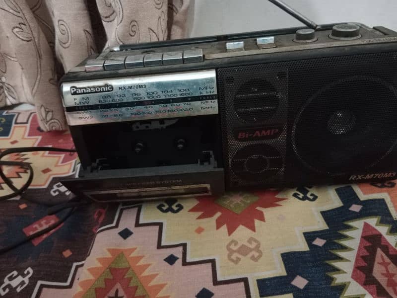 panasonic tape, cassettes player 1