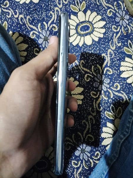 OnePlus 9 pro 5G 3