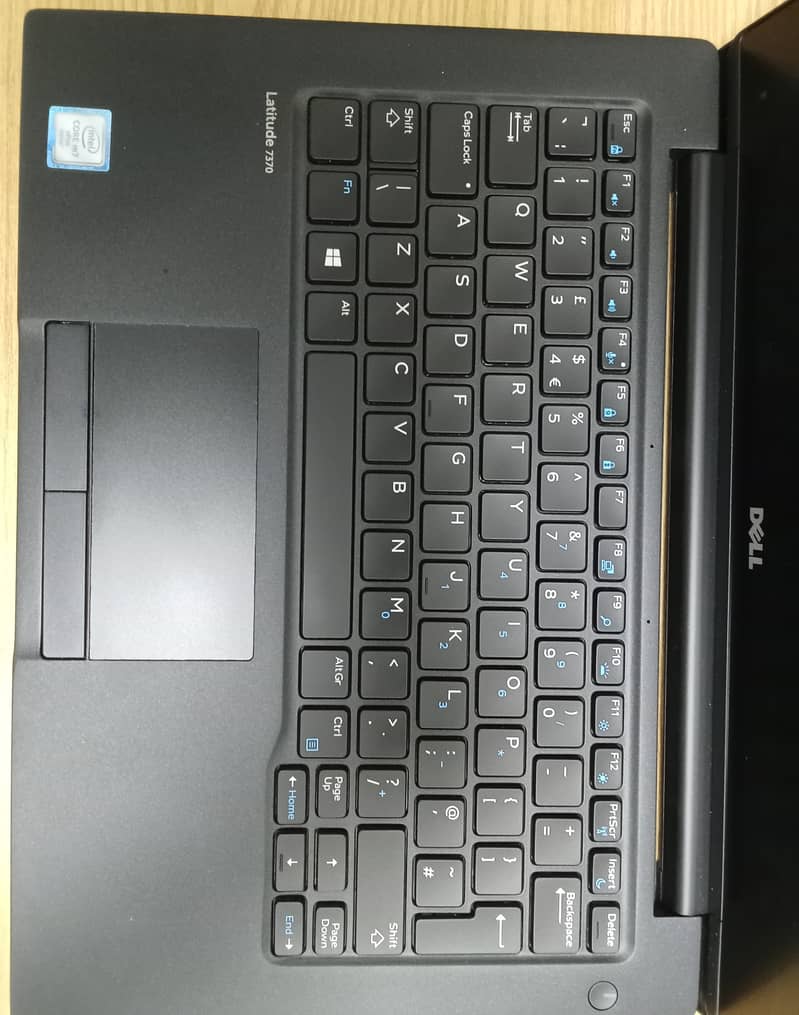 Dell M7/I7 Laptop 2