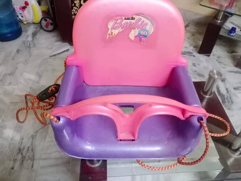 baby swing with rope in a good condition 1