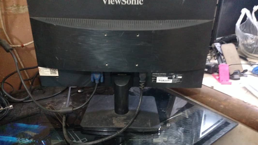 viewsonic width 19inch lcd in mind condition 4