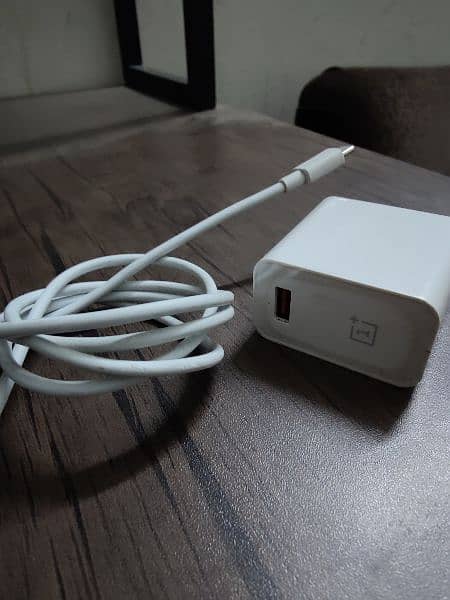 OnePlus Original 30 Watt charger with cable 3