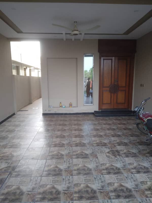 12 Marla Brand New House For Sale In Lake City - Executive Sector M-1 Lake City Raiwind Road Lahore 2