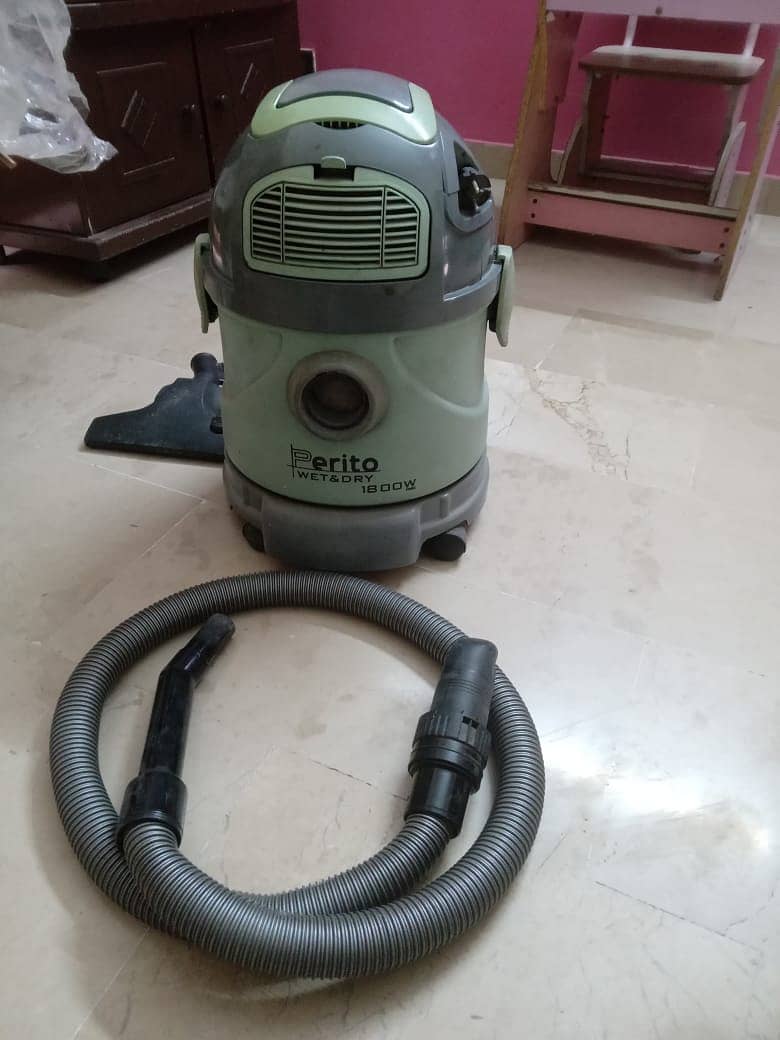 Vacuum Cleaner Wet & Dry 2