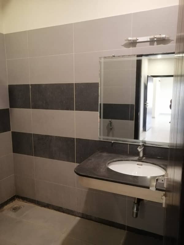 3 Bed Flat For Rent 9