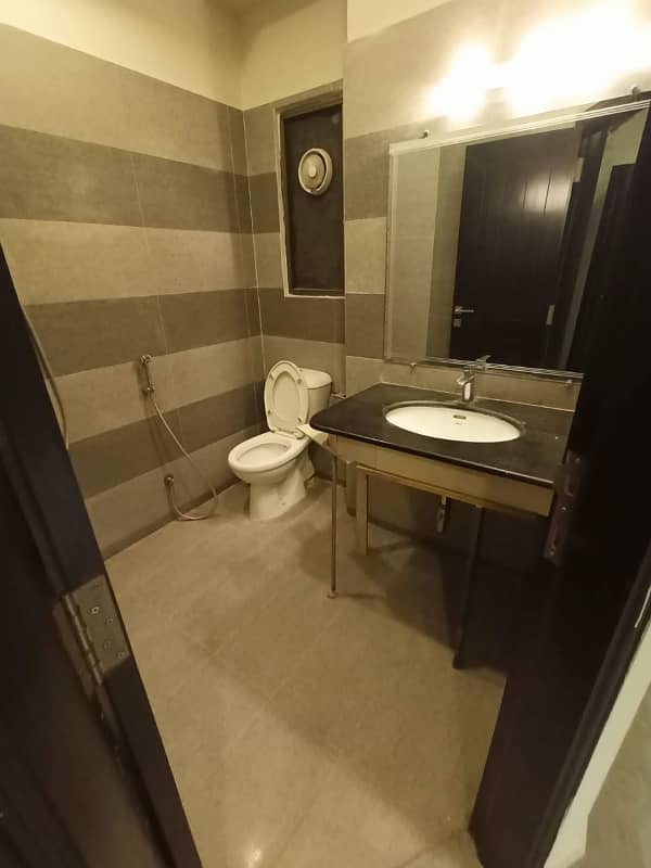 2bed flat for rent. 3