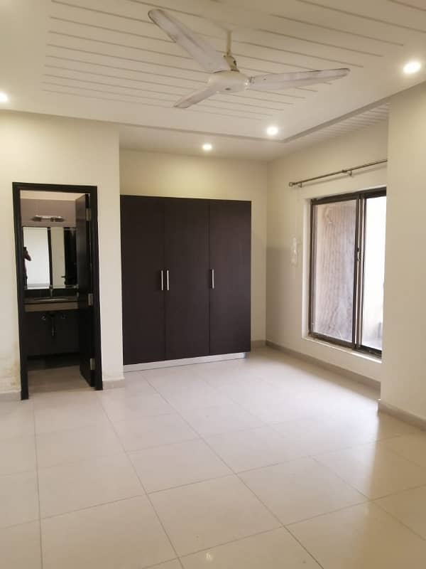 3bed flat for sale. 9