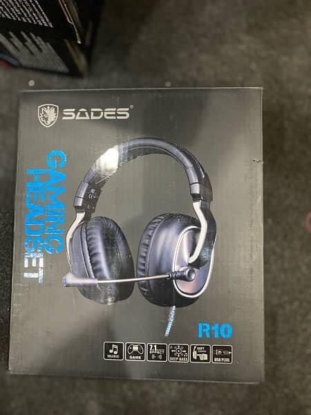 Best Gaming headphones - Sades R10 0
