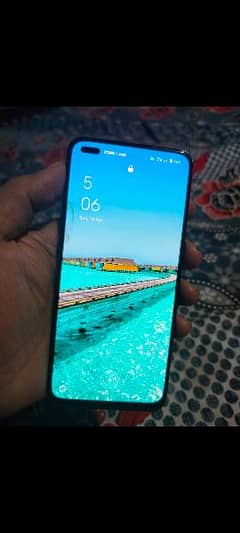 Oppo F17 Pro 8+3/128 Mobile And Charger