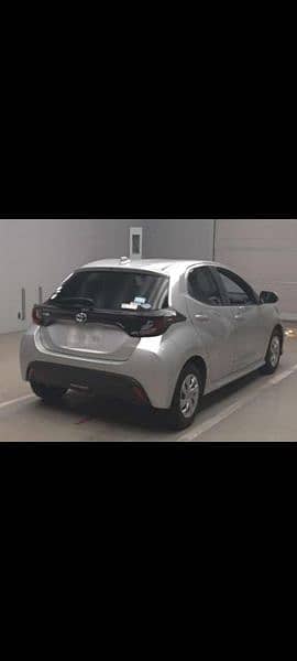 Toyota Yaris hatchback 2020-2023 0