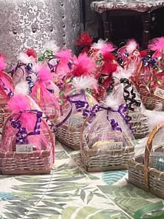customize gift baskets