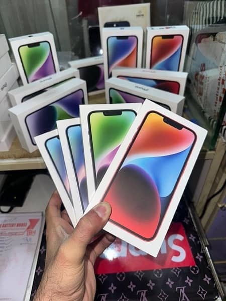 iPhone 14 Plus jv available box pack (03156139537) 0