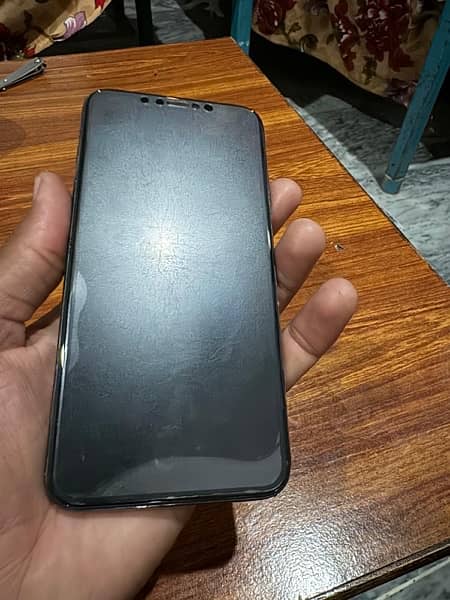 Xs Max 64 GB NoN PTA 10/10 With Box Charger 1