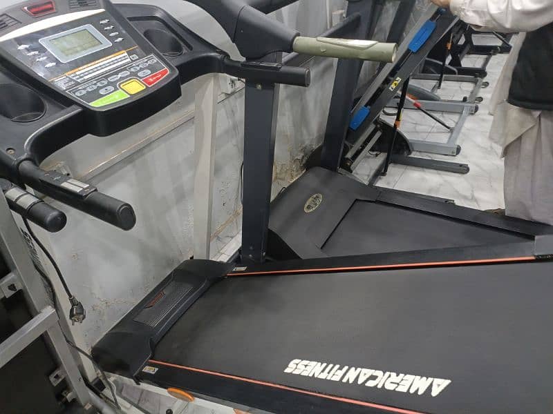 T310E Treadmill American Fitness like a new Brand just 1 month used 5