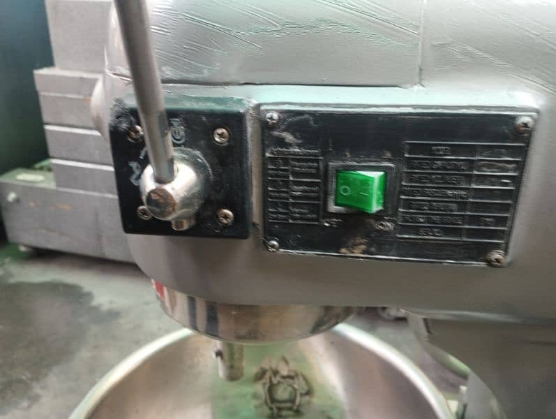 5 kg dough machine imported 220 voltage 20 L 6