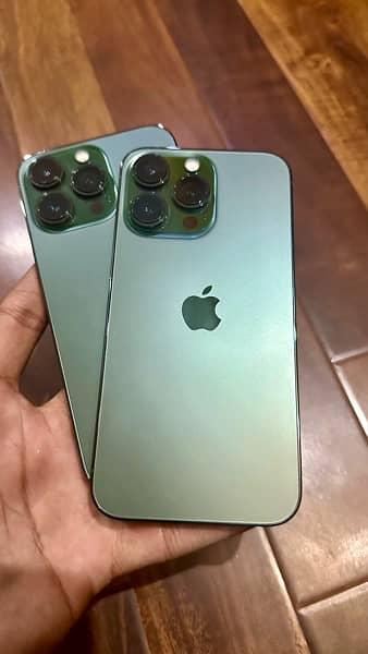 iPhone 13 Pro jv alpine green colour 8