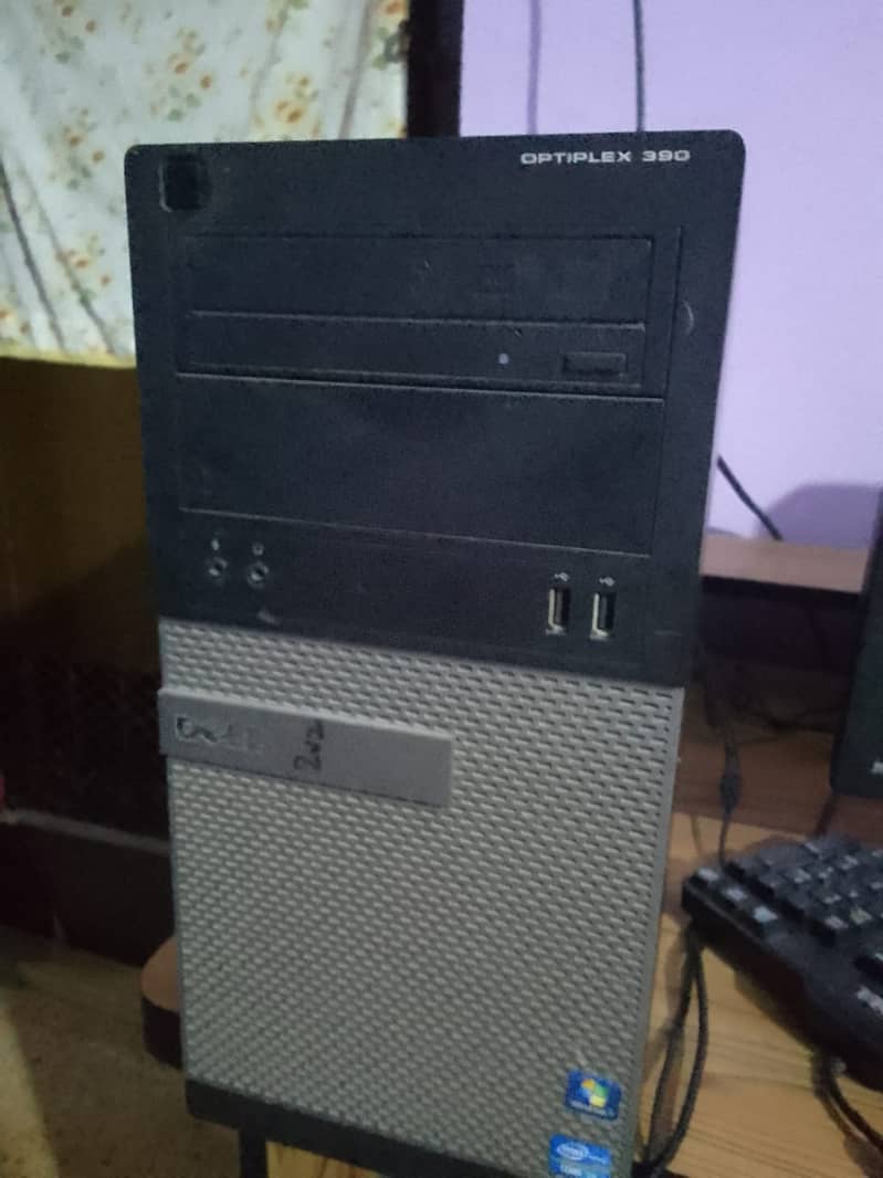 Dell Core i3 2nd genration with 12gb ram ddr3 3