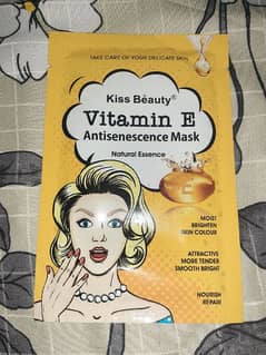 a sheet mask vitamin v