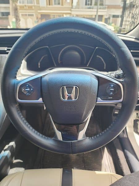 Honda Civic Vti Oriel CVT Full Option 7