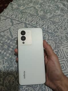 Infinix Note 12