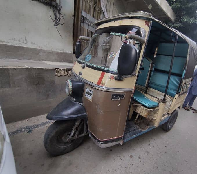 Jenuine Sazgar Rickshaw 2013 Model 2