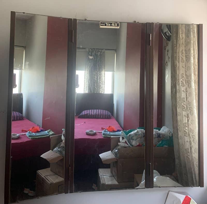 Imported Glass Wall Mirror with sheesham wood 1