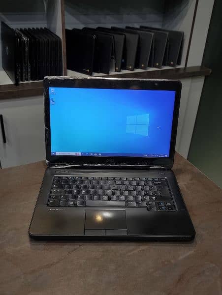 Dell Latitude e5440 Laptop 0