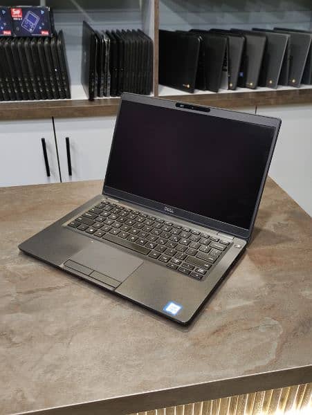 Dell Latitude 5300 Laptop 8