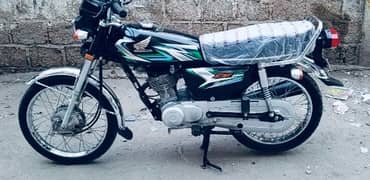 Honda Cd125 model 2023 Hyd num new bike urgsale