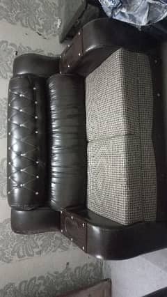 6 seater sofa set nd tapai set condition almost new