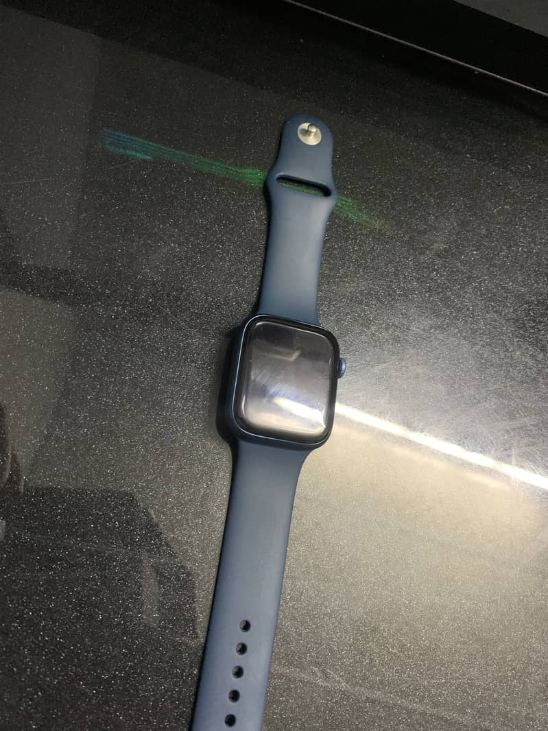 Apple Watch Series 7 45mm With Box and accessories 1