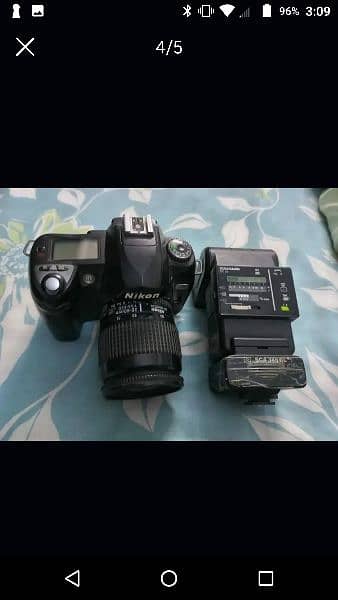 nikon d70 with flash and lens 4