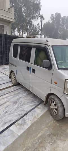 Suzuki every 2012/16 gray colour